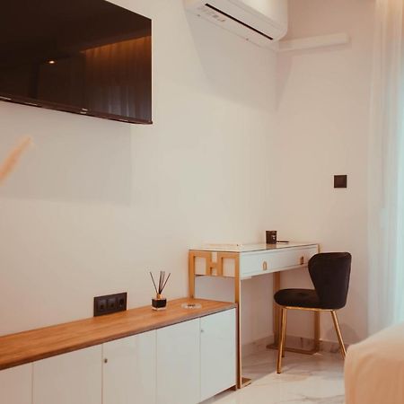 Aelia - Luxury Central Suite Alexandroupoli Eksteriør billede