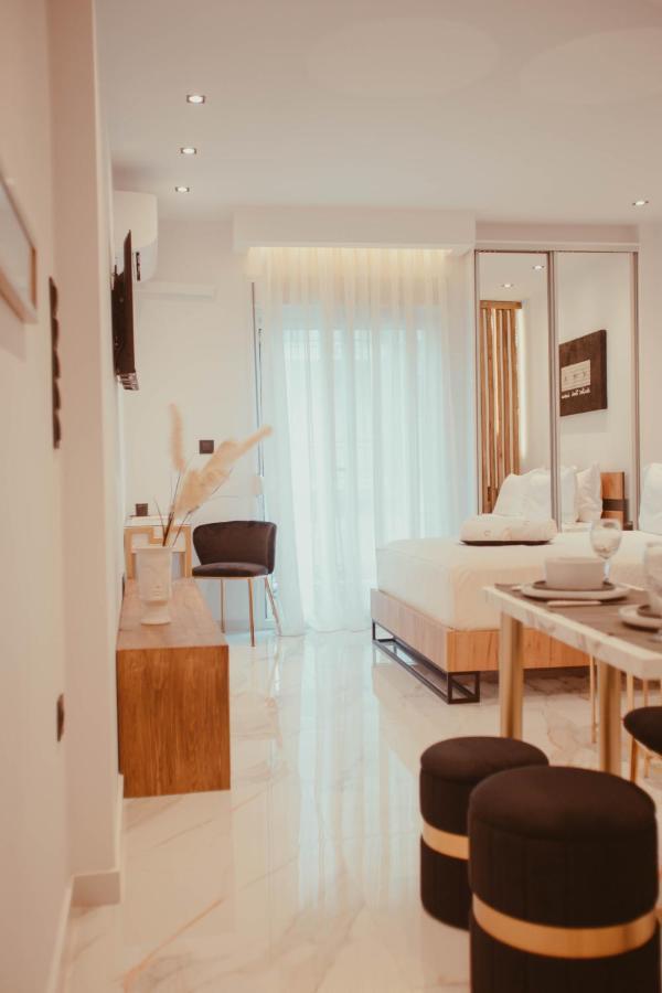 Aelia - Luxury Central Suite Alexandroupoli Eksteriør billede